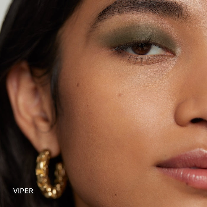 MERIT
Solo Shadow Cream-to-Powder Soft Matte Eyeshadow