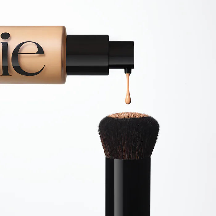 Saie
The Base Foundation Brush