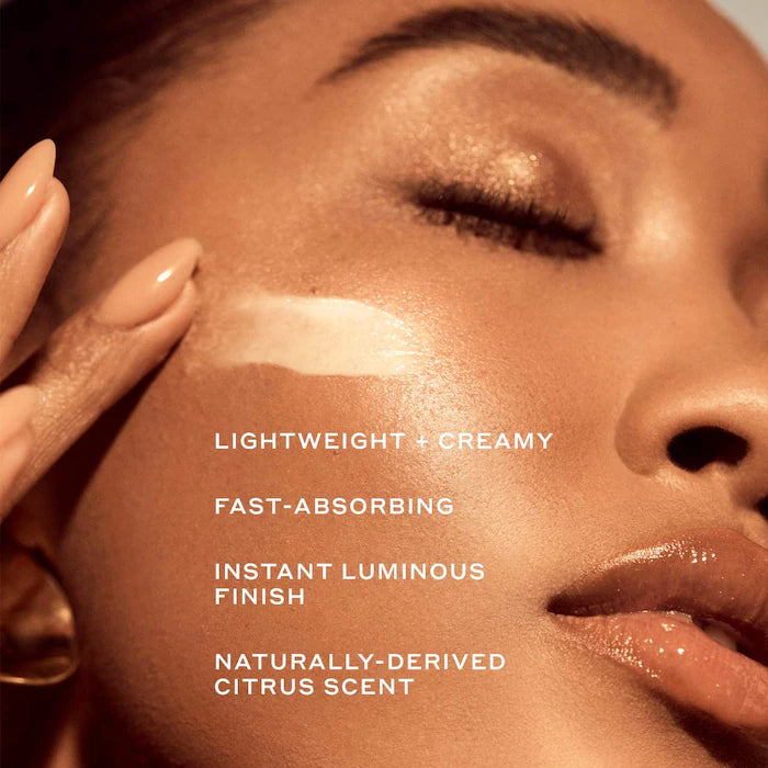 OLEHENRIKSEN 
Banana Bright+ Instant Glow Moisturizer with Niacinamides and Vitamin C