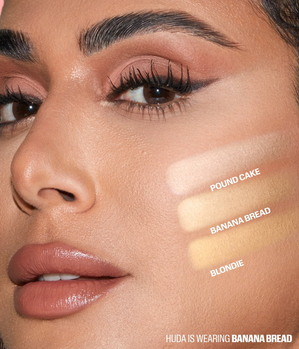 Huda Beauty Easy Bake and Snatch Pressed Talc-free Brightening & Setting Powder