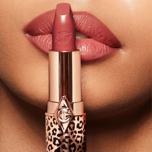 Charlotte Tilbury 
Hot Lips Lipstick 2