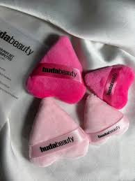 Huda BeautyEasy Bake Powder Puff Set 4 Pieces