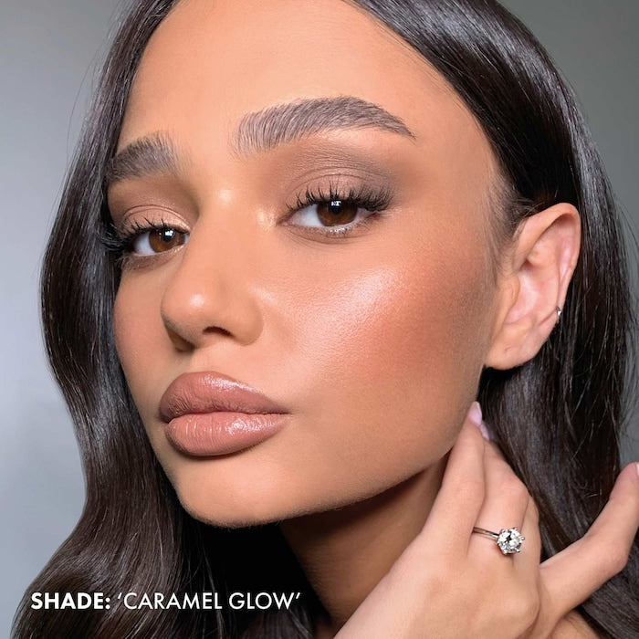 Iconic London 
Sheer Bronze Liquid Bronzer