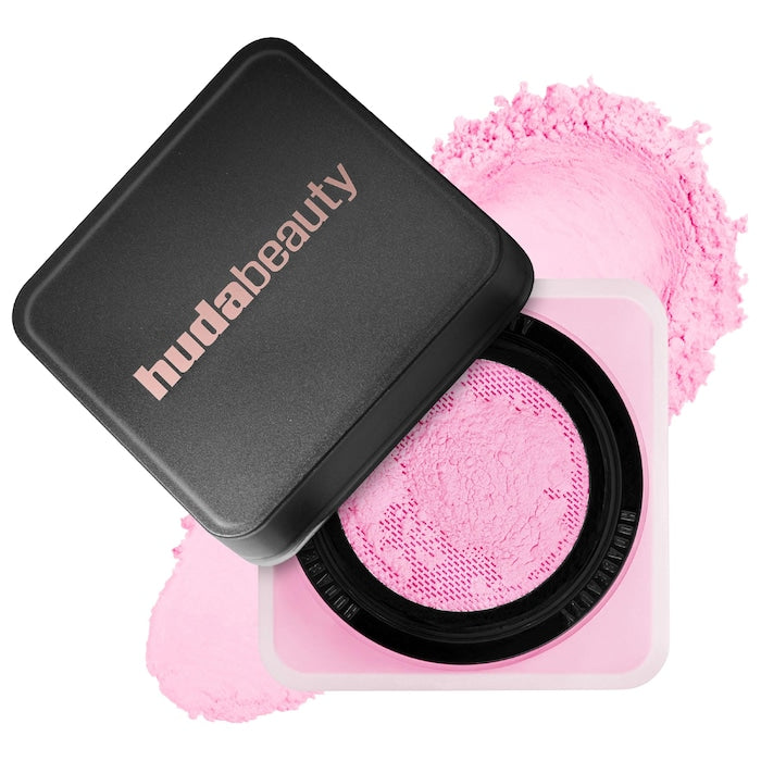 Huda Beauty Full Size
Easy Bake Blurring Loose Baking & Setting Powder
